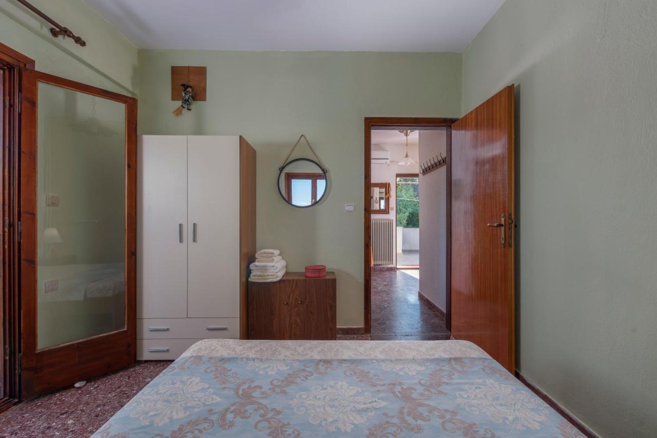 Antigoni'S Apartment Vourvourou Buitenkant foto